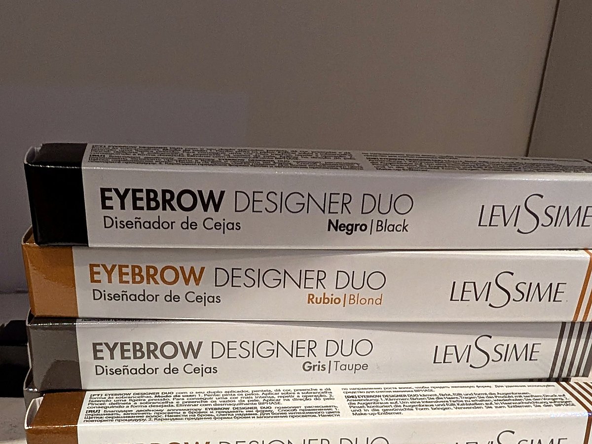 Levissime Eyebrow Designer Duo en plusieurs teintes